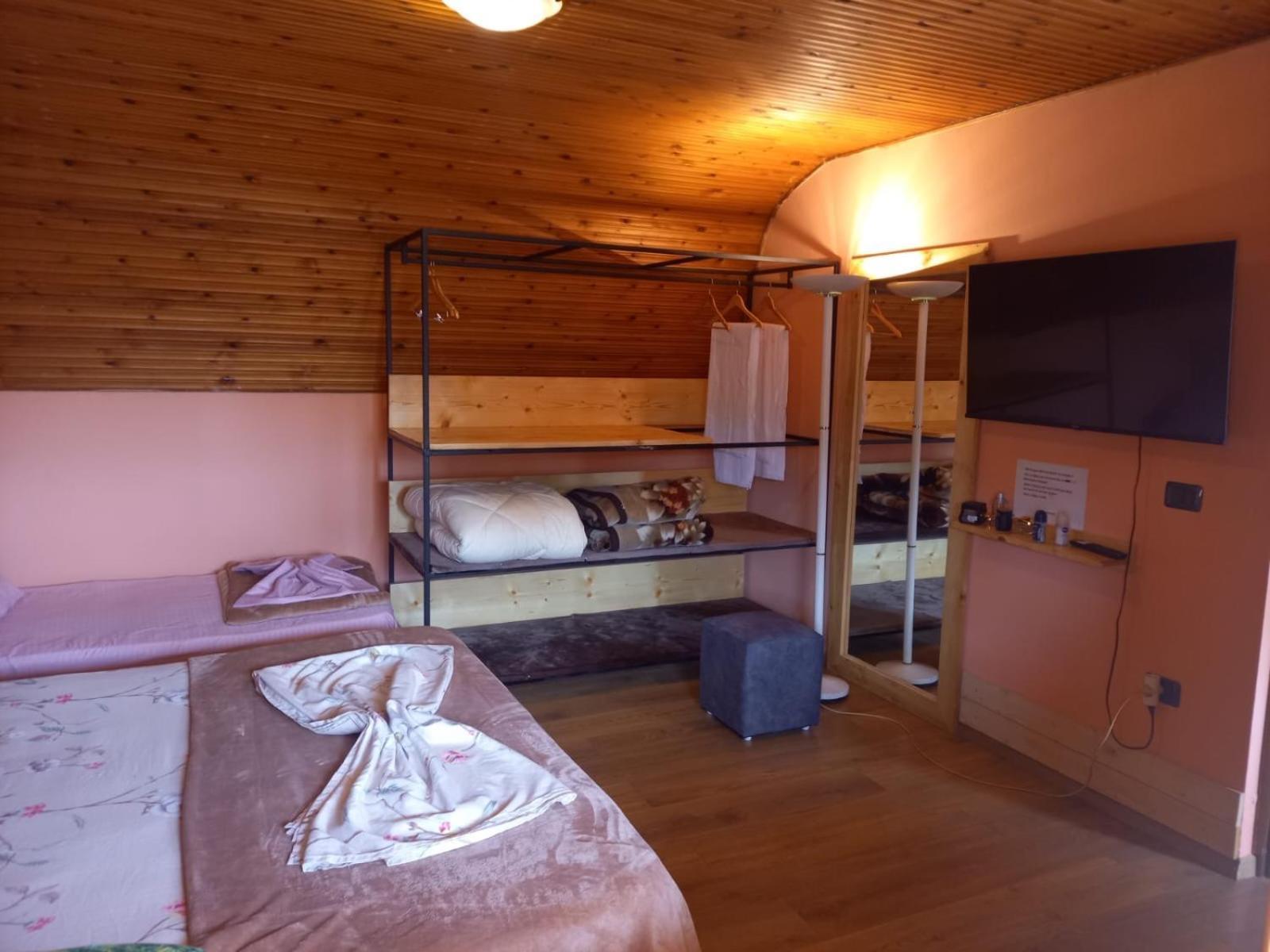 Apartment In Tirana Exteriör bild