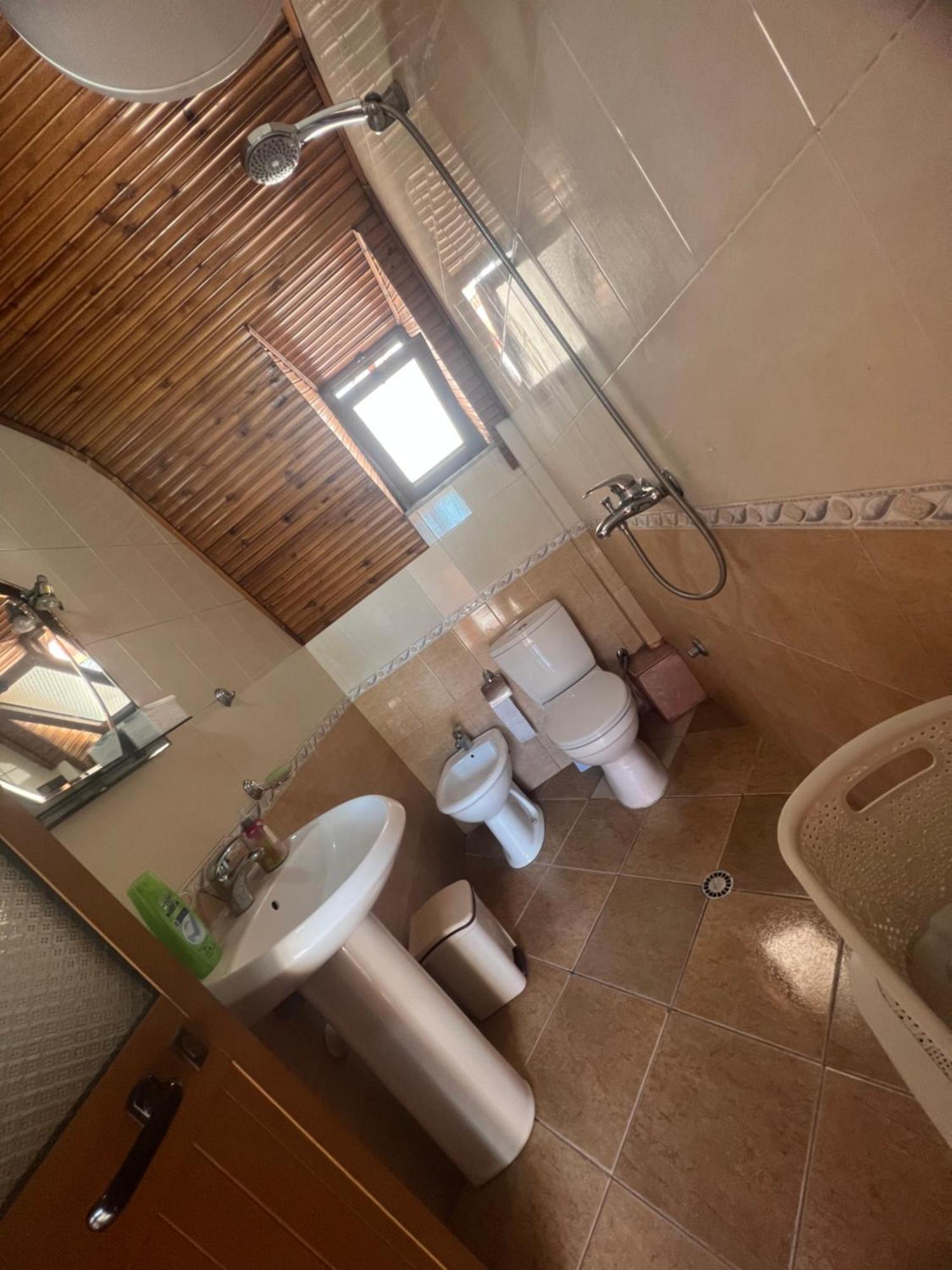 Apartment In Tirana Exteriör bild