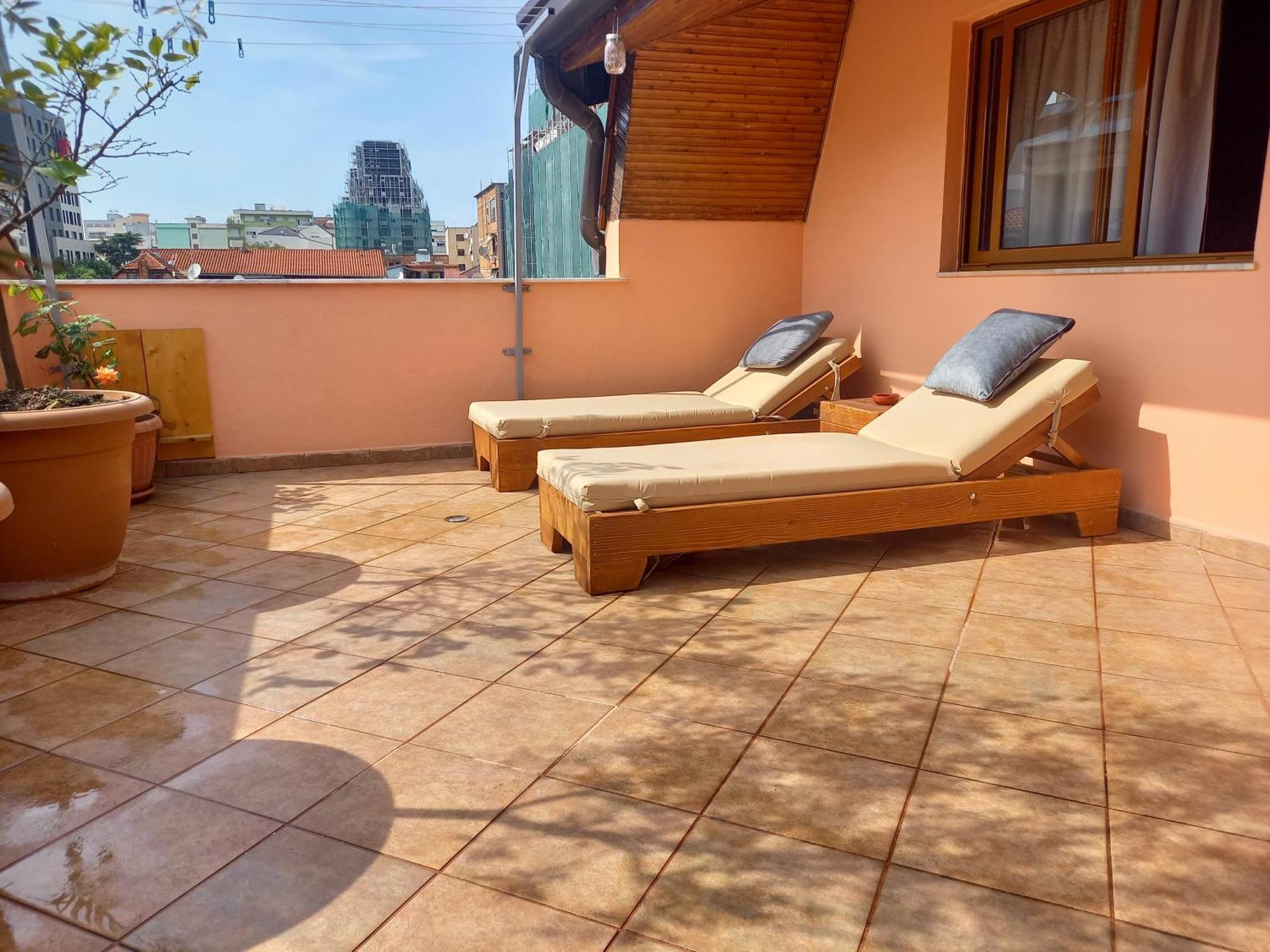 Apartment In Tirana Exteriör bild