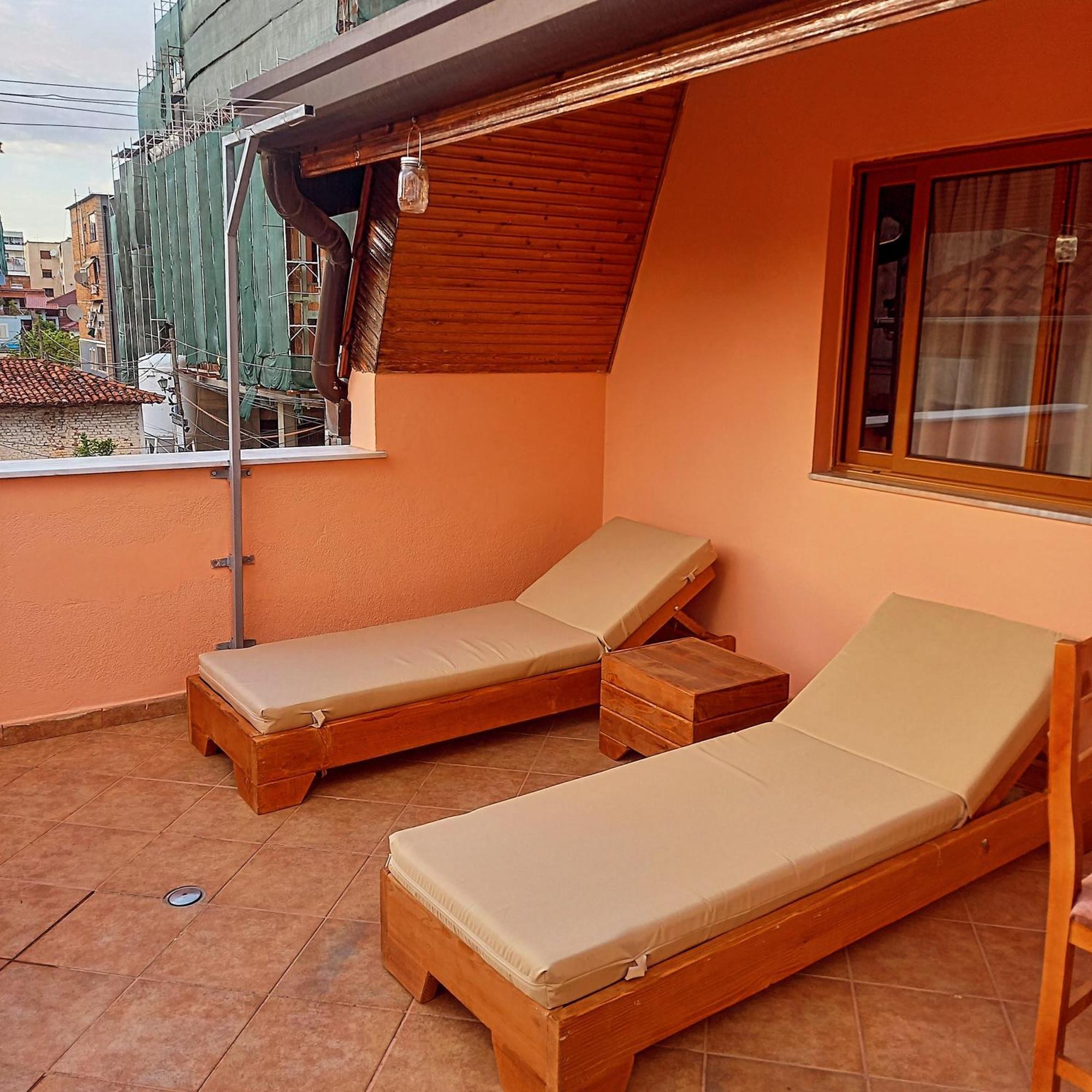 Apartment In Tirana Exteriör bild